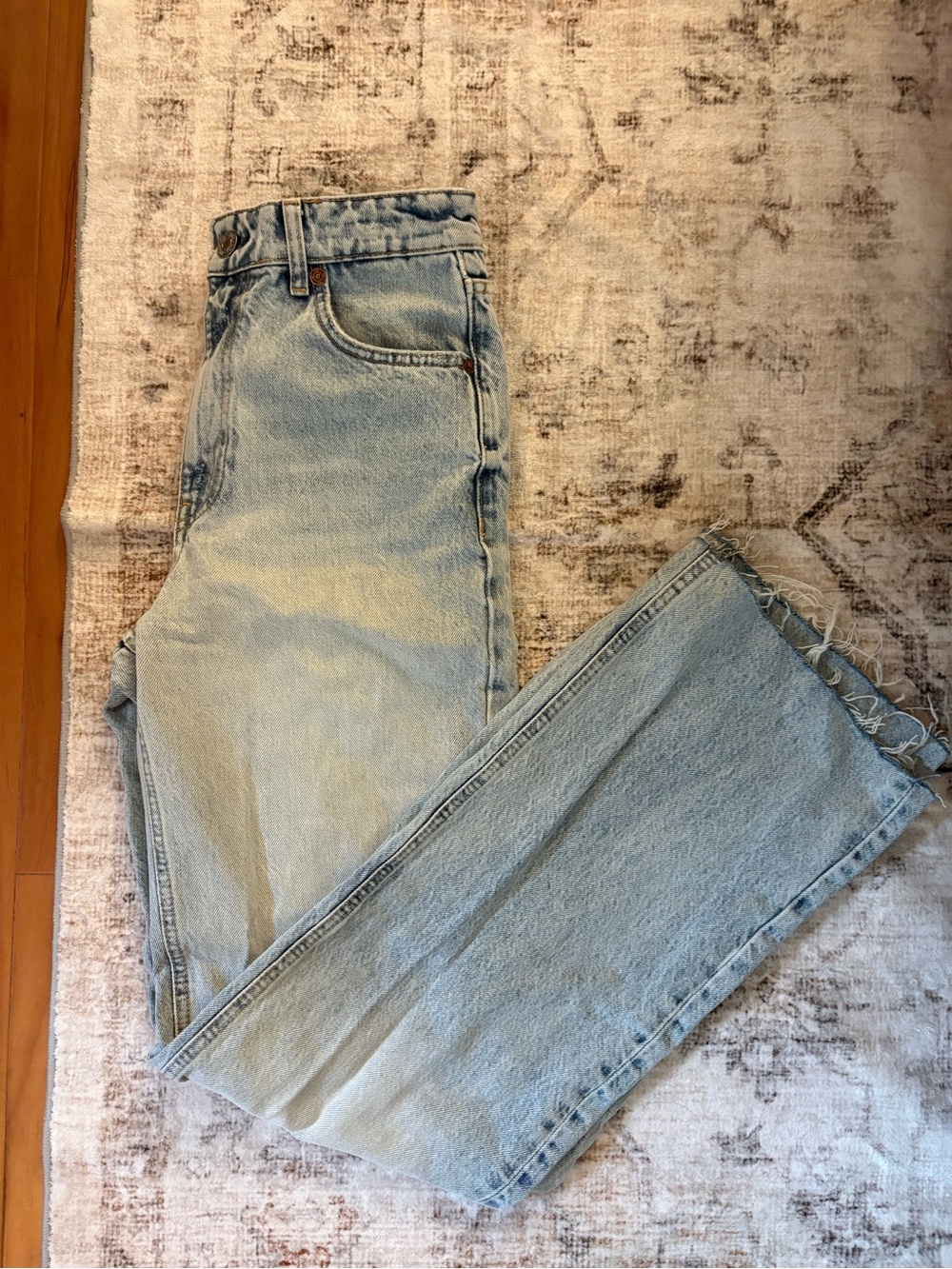 Zara Light Blue Women’s Straight Jeans